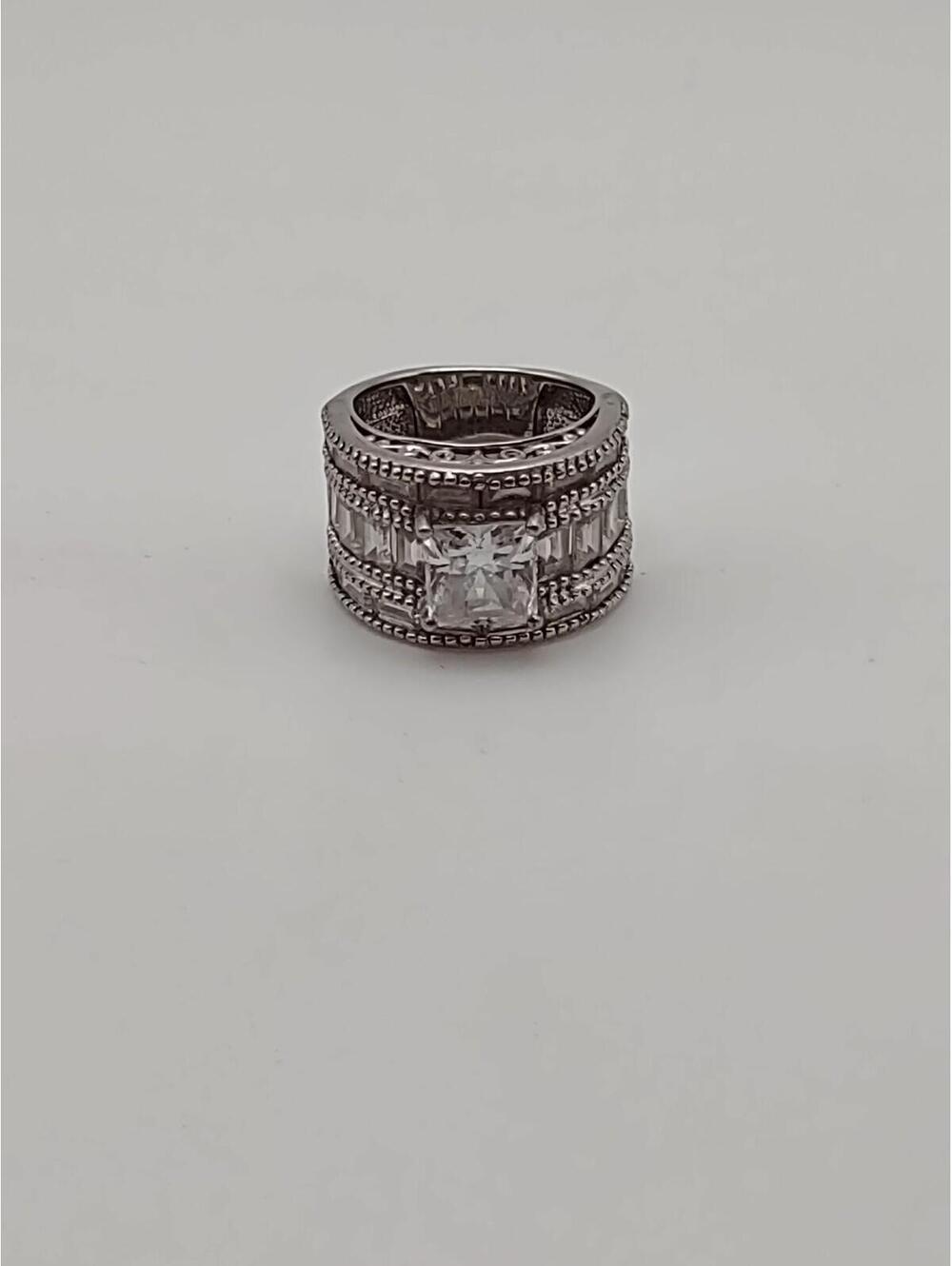 Michael Valitutti Gems En Vogue Princess CZ Ring Sz 5 925